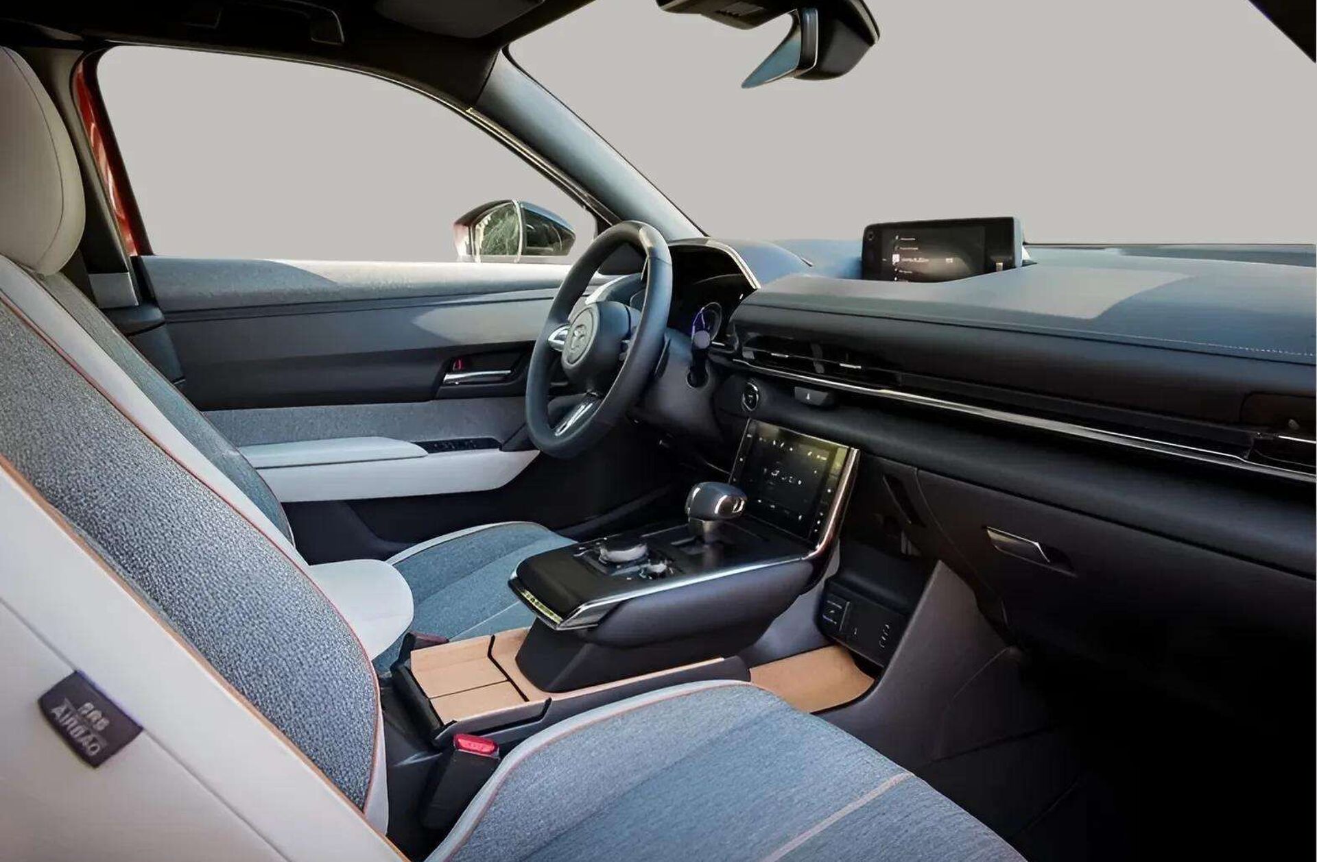 MAZDA MX-30 R-EV 0.8 e- Skyactiv Prime-Line