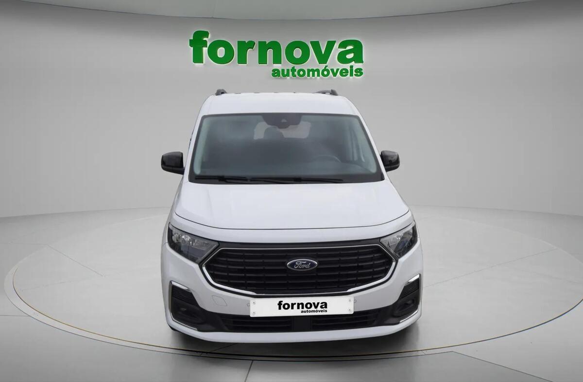 FORD Tourneo Connect 2.0 TDCi Titanium