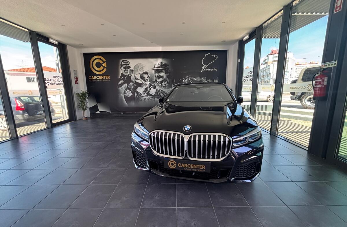 BMW Serie-7 745 e iPerformance Pack M Auto