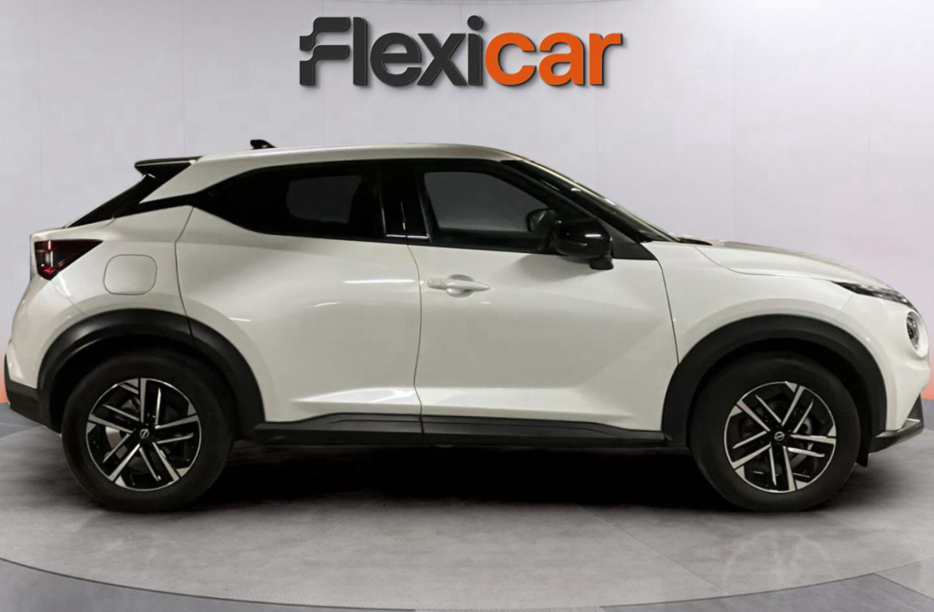 NISSAN Juke 1.0 DIG-T N-Connecta