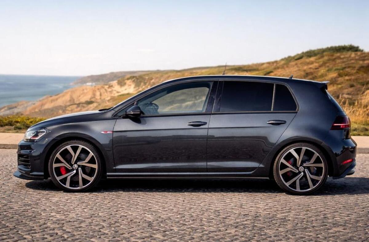 VOLKSWAGEN Golf 2.0 TSI GTI DSG Performance