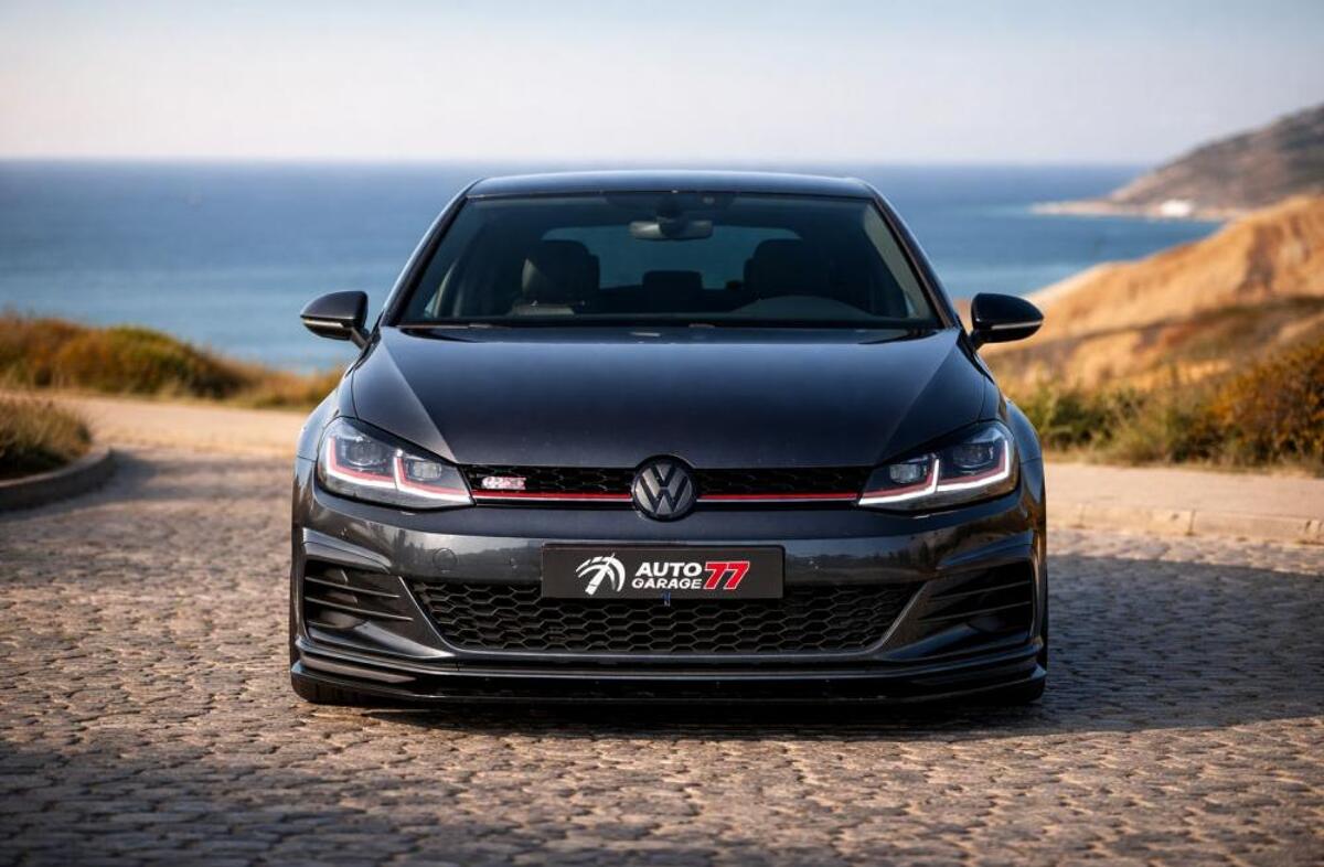 VOLKSWAGEN Golf 2.0 TSI GTI DSG Performance