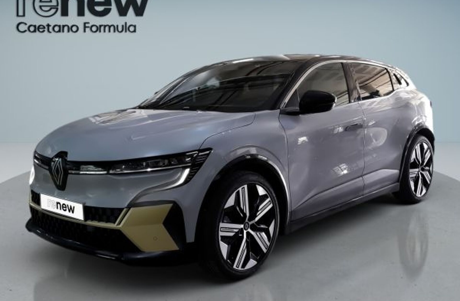 RENAULT Mégane 100% ELÉTRICO ICONIC 220CV AUTONOMIA CONFORT CA22