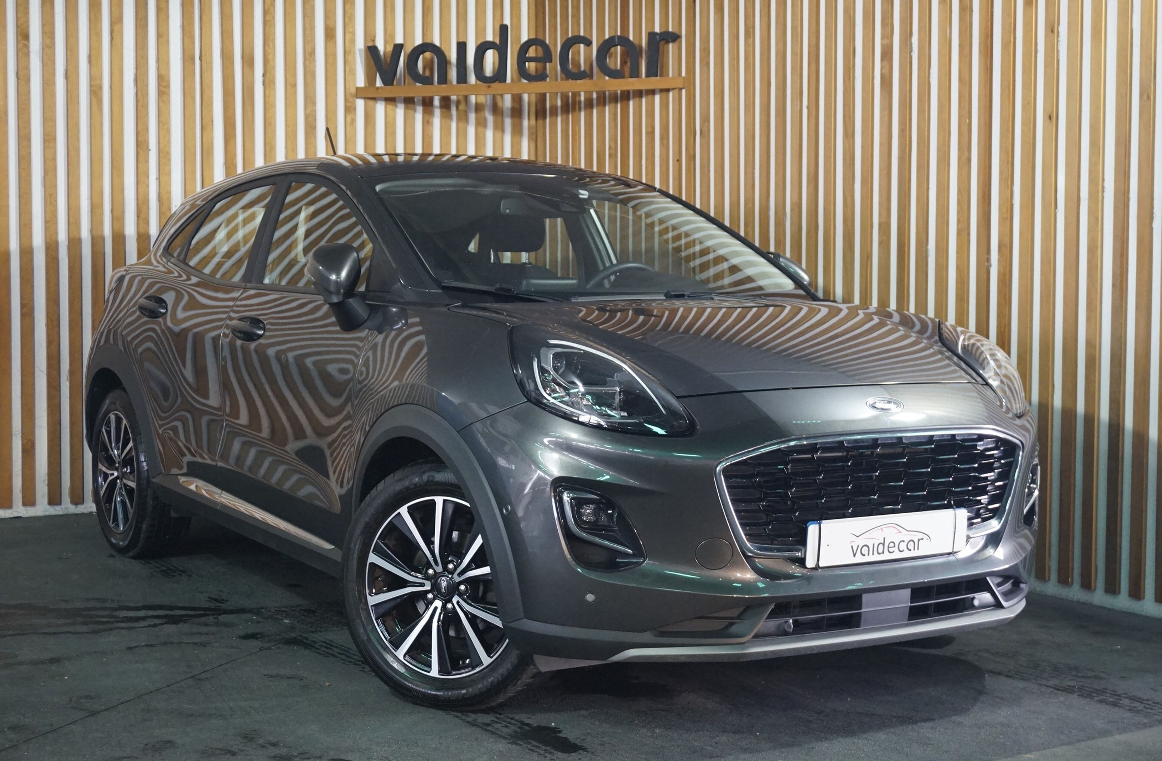 FORD Puma 1.0 EcoBoost MHEV Titanium