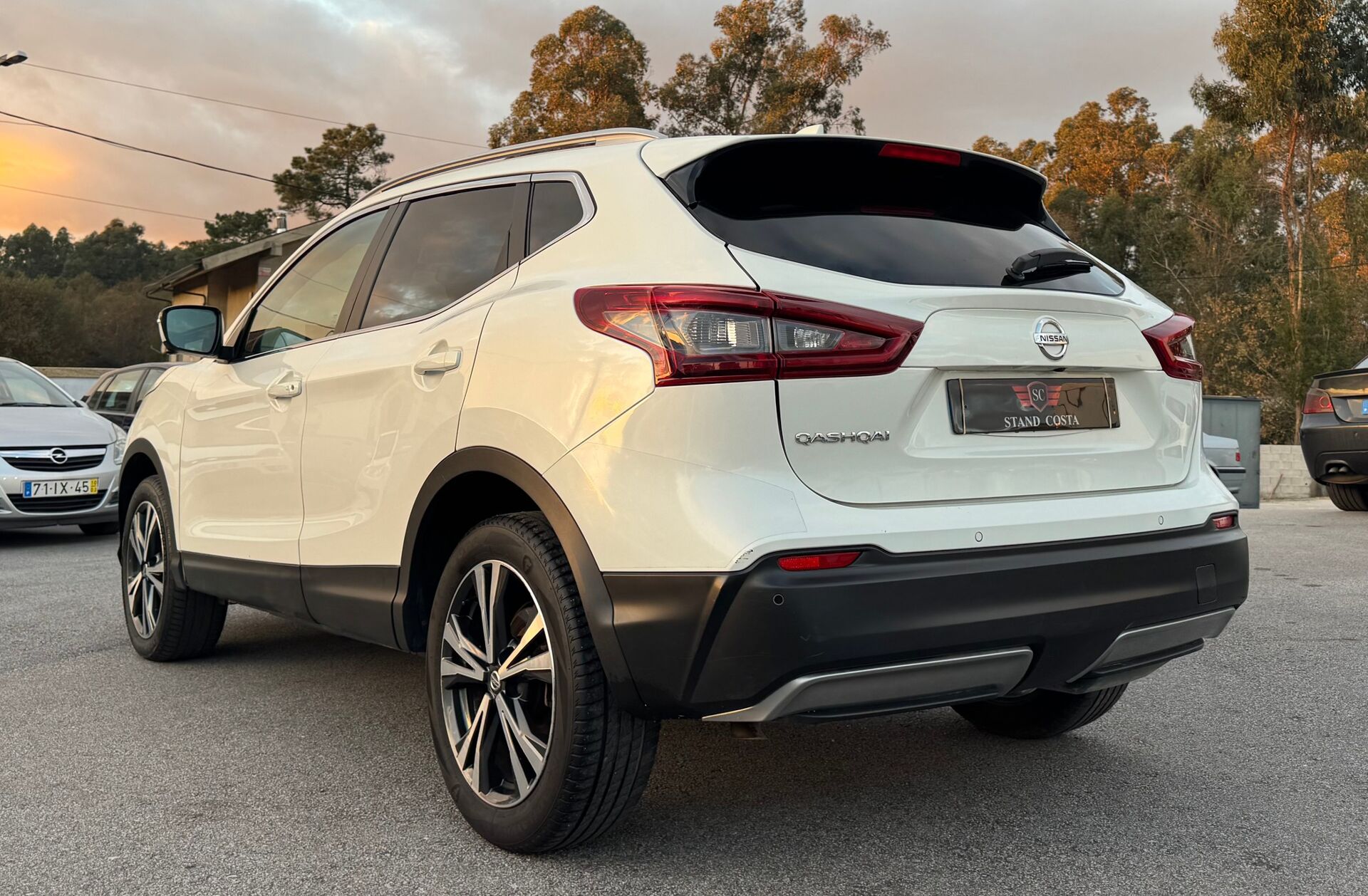 NISSAN Qashqai 1.5 dCi N-Connecta J18