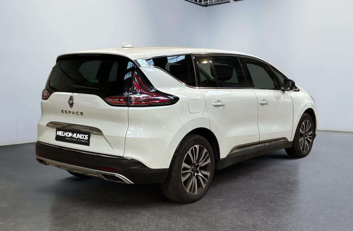 RENAULT Espace 2.0 dCi Initiale Paris 7L EDC