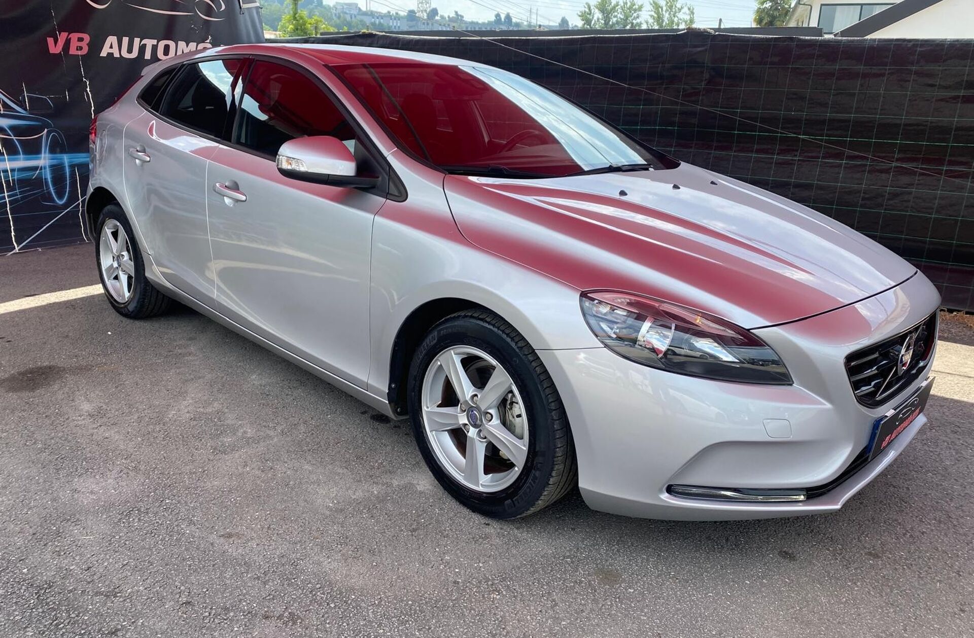 VOLVO V40 1.6 D2 Momentum