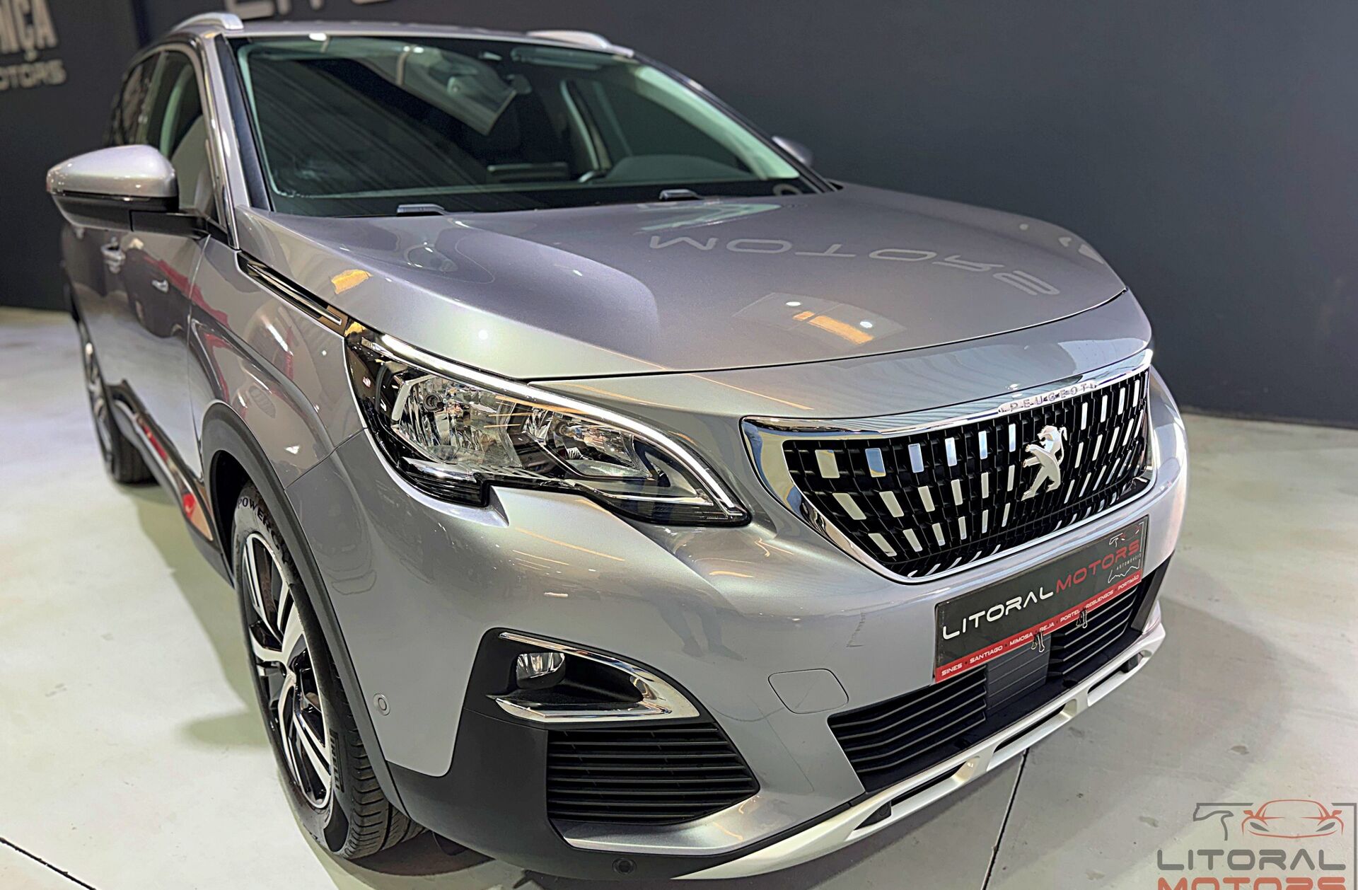 PEUGEOT 3008 1.2 PureTech Allure EAT6