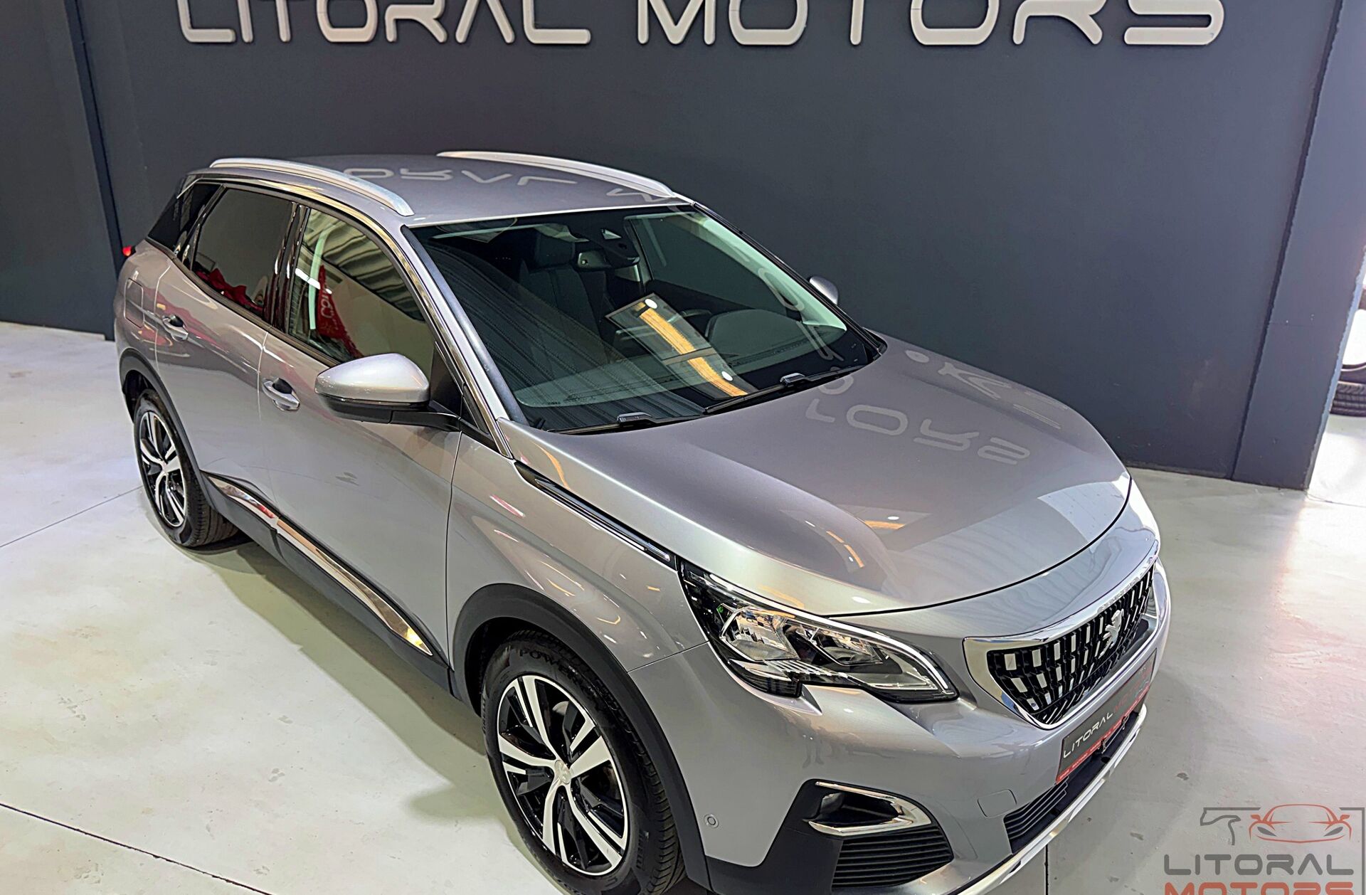 PEUGEOT 3008 1.2 PureTech Allure EAT6