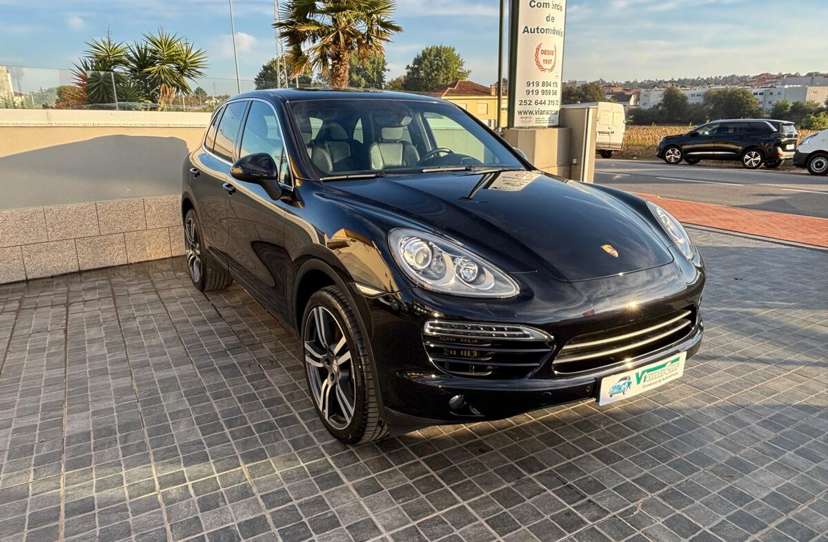 PORSCHE Cayenne II