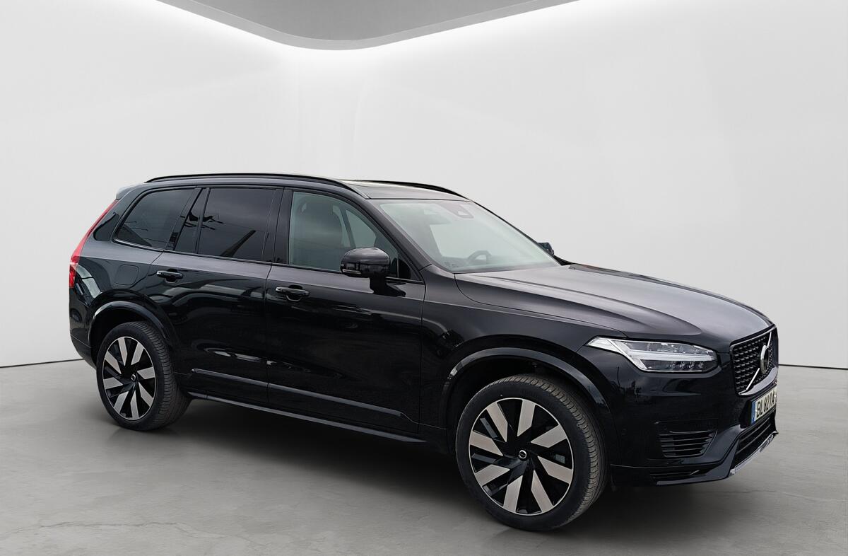 VOLVO XC90 2.0 T8 PHEV Plus Dark AWD