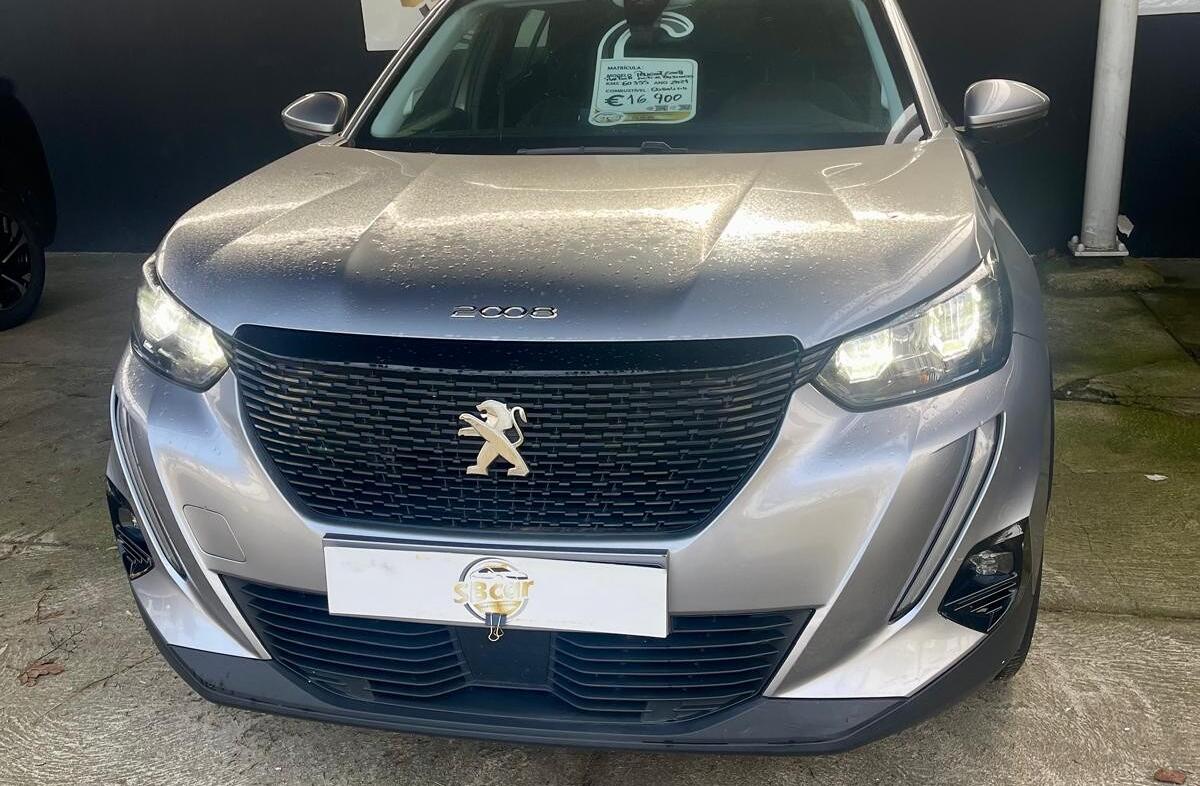 PEUGEOT 2008 1.2 PureTech Active
