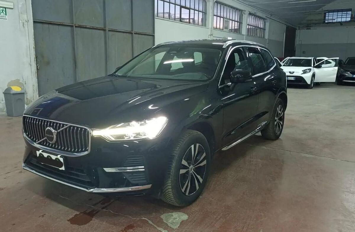 VOLVO XC60 2.0 T6 PHEV Inscription Expression AWD