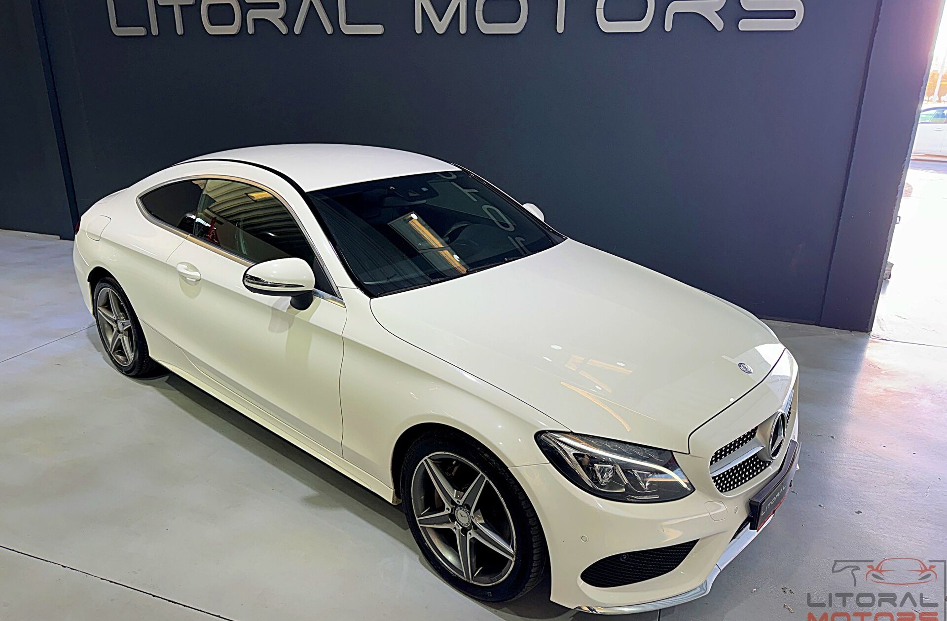 MERCEDES Classe C C 220 d AMG Line