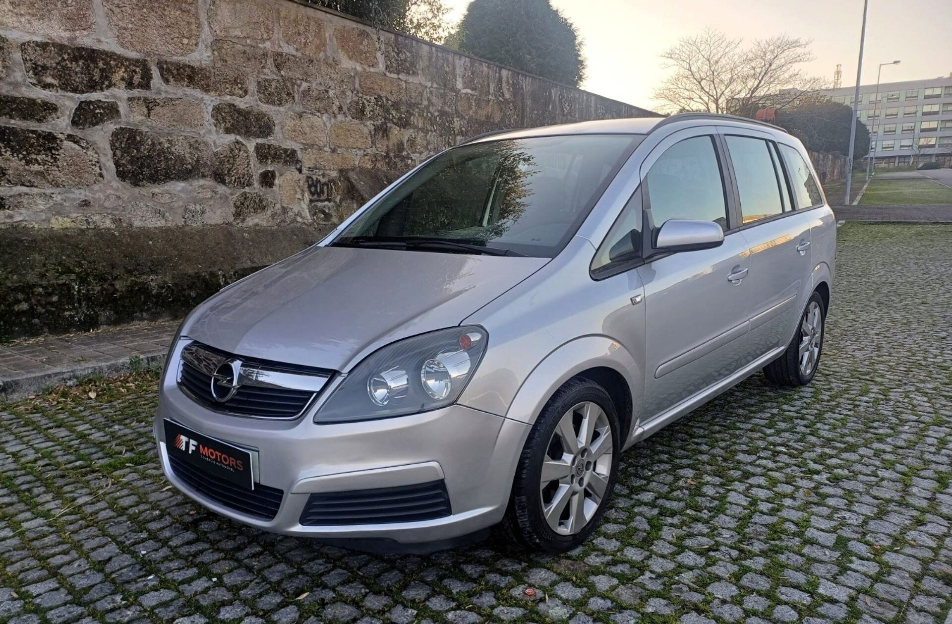 OPEL Zafira 1.9 CDTi Enjoy