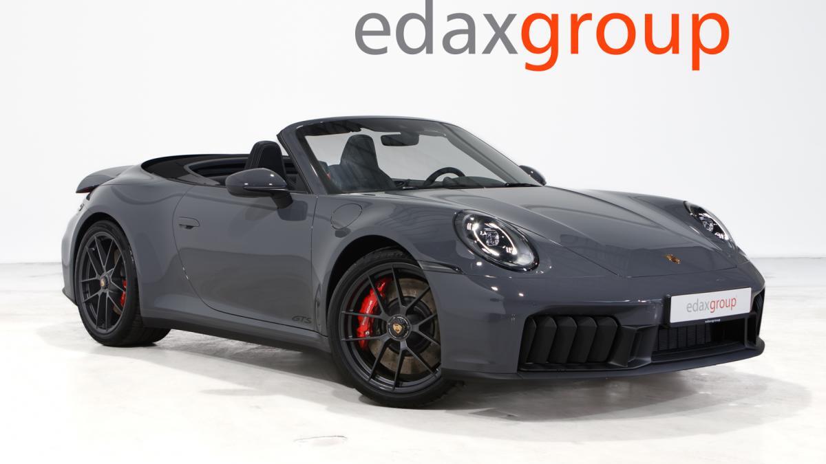 Porsche 911 Carrera 4 Gts