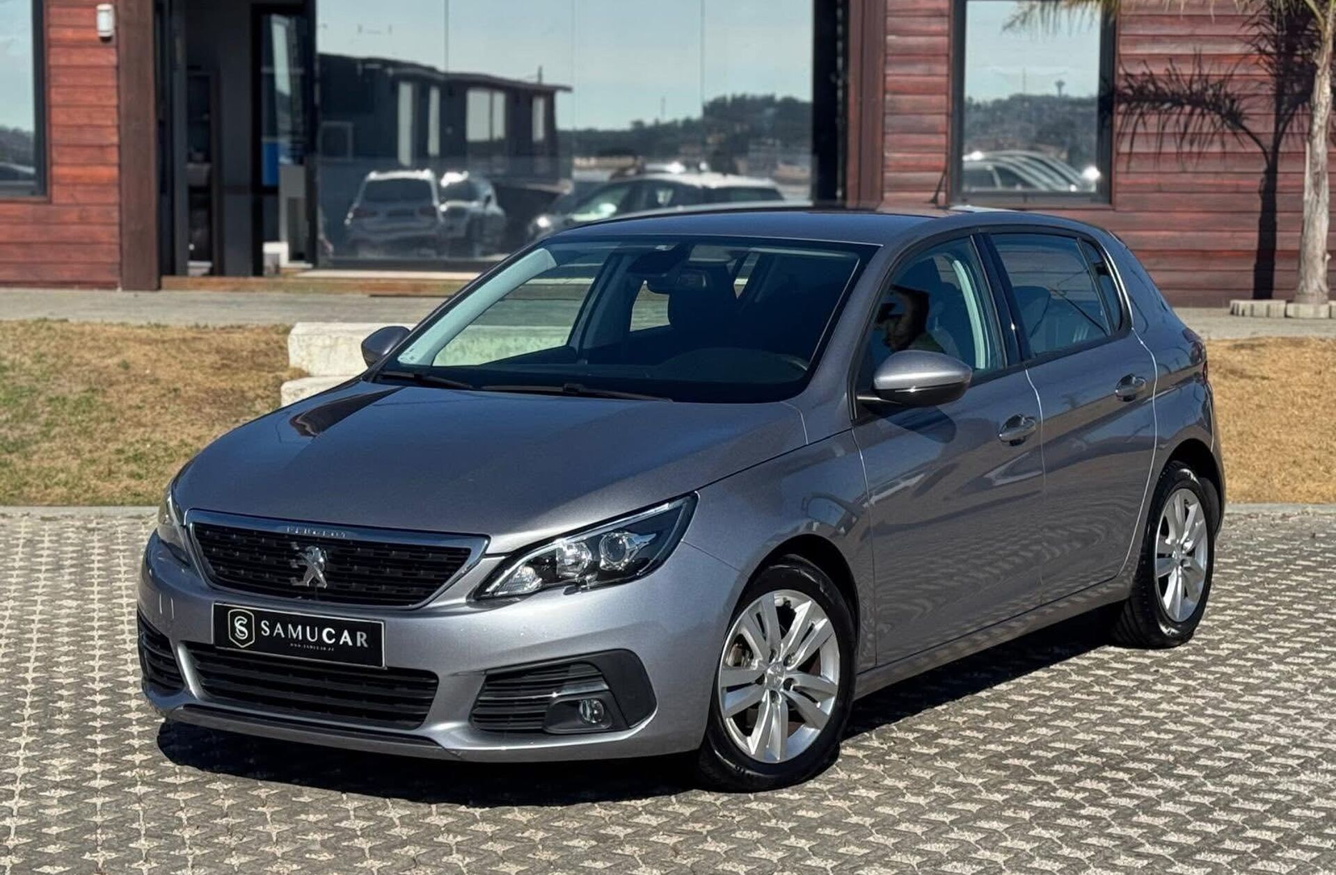 PEUGEOT 308 1.6 PureTech GT