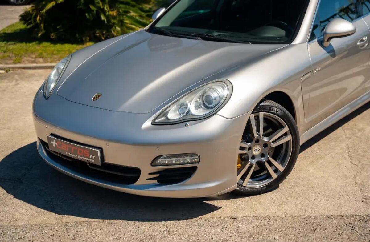 PORSCHE Panamera S Hybrid