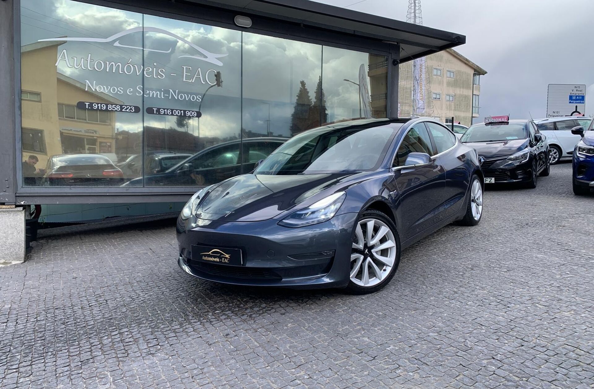 TESLA Model 3 Long-Range Dual Motor AWD