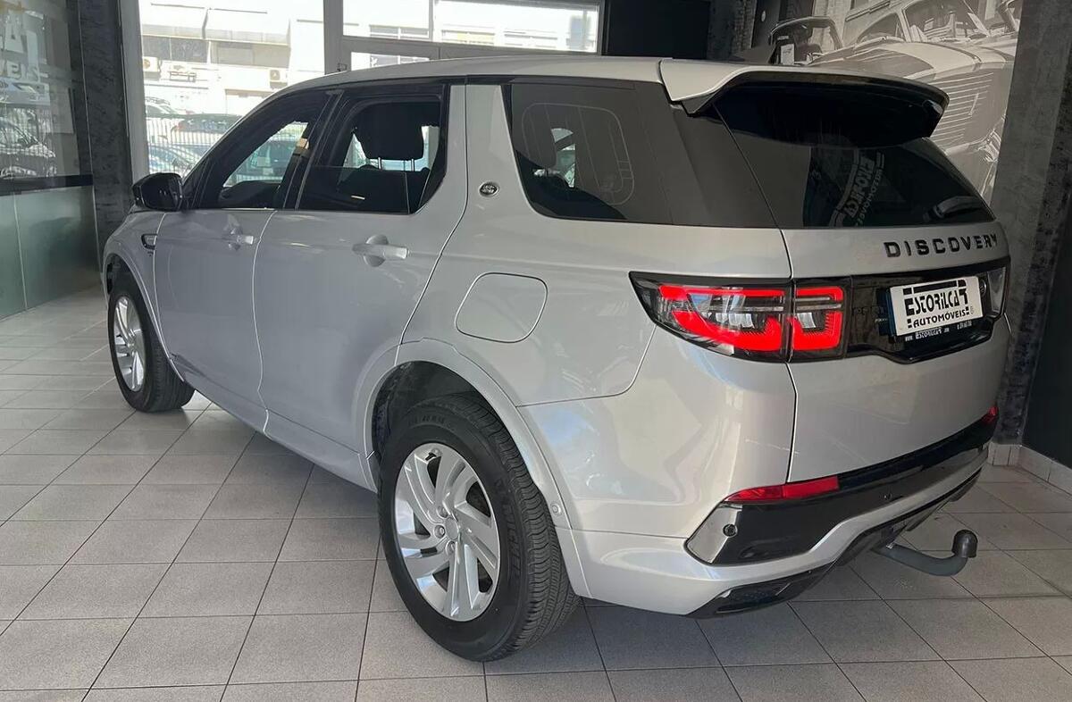 LAND ROVER Discovery S.1.5 I3 P300e AWD R-Dynamic