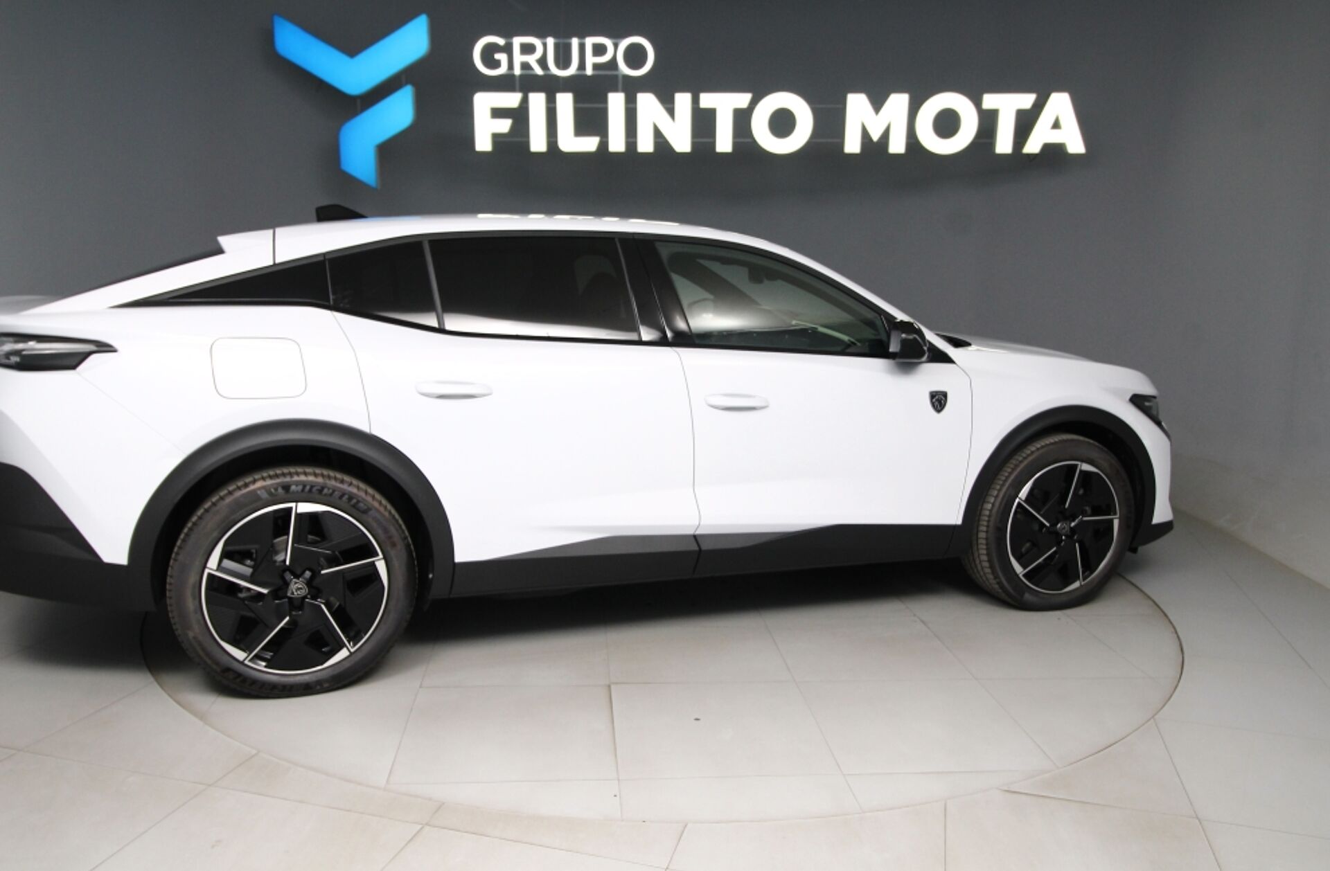 PEUGEOT 408 e- 58 kWh GT