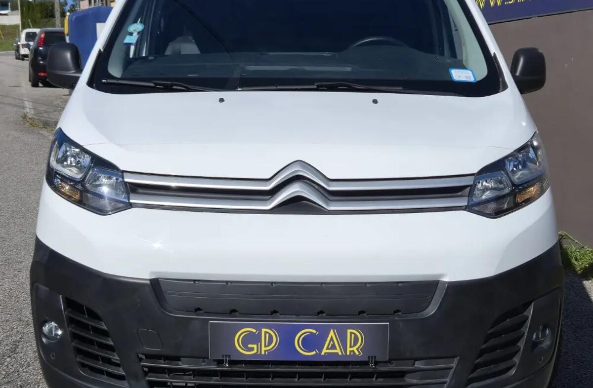 CITROEN Jumper e- 70 kWh 35 L4H2 Club