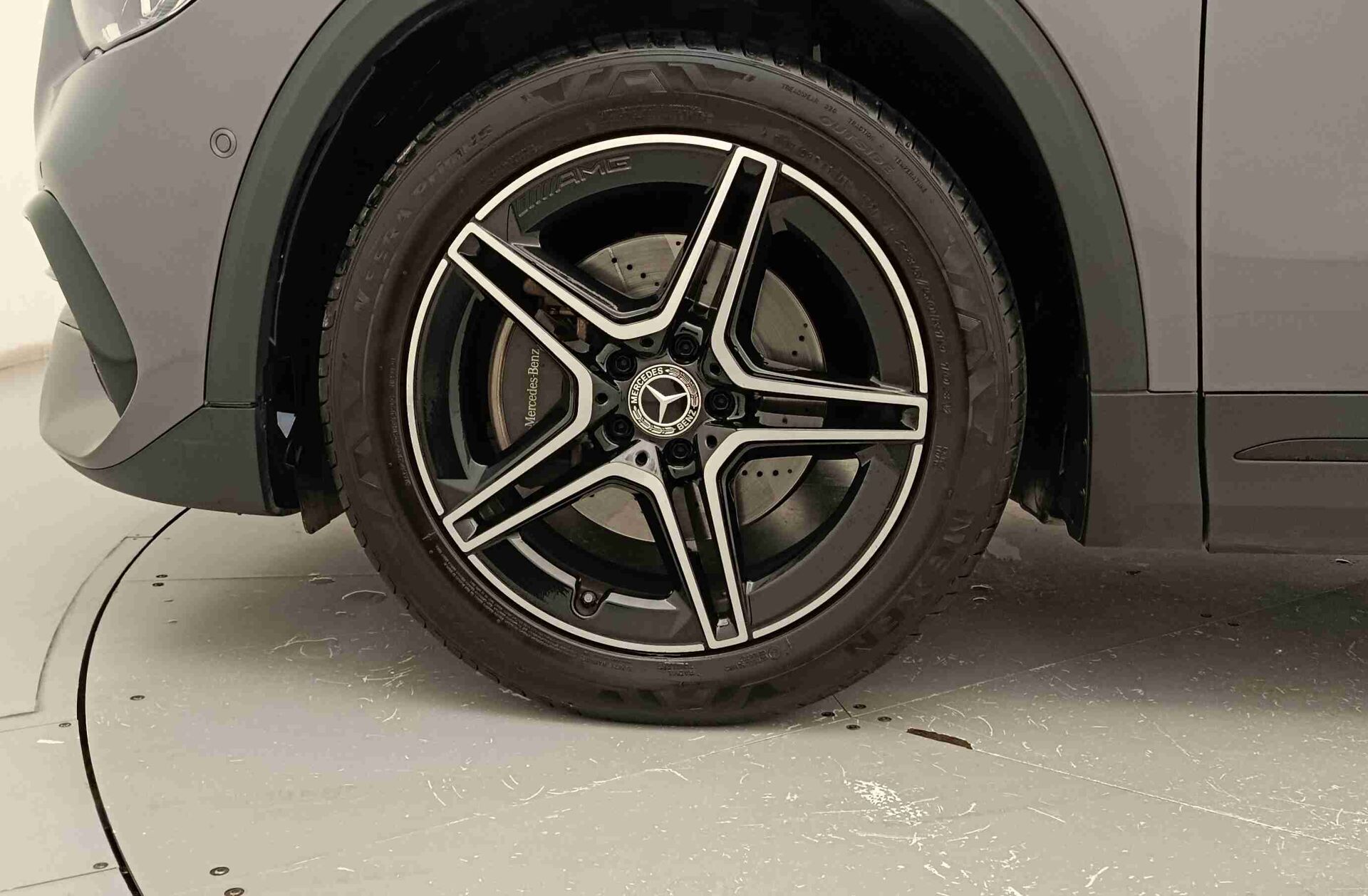 MERCEDES Classe GLA GLA 180 d AMG Line