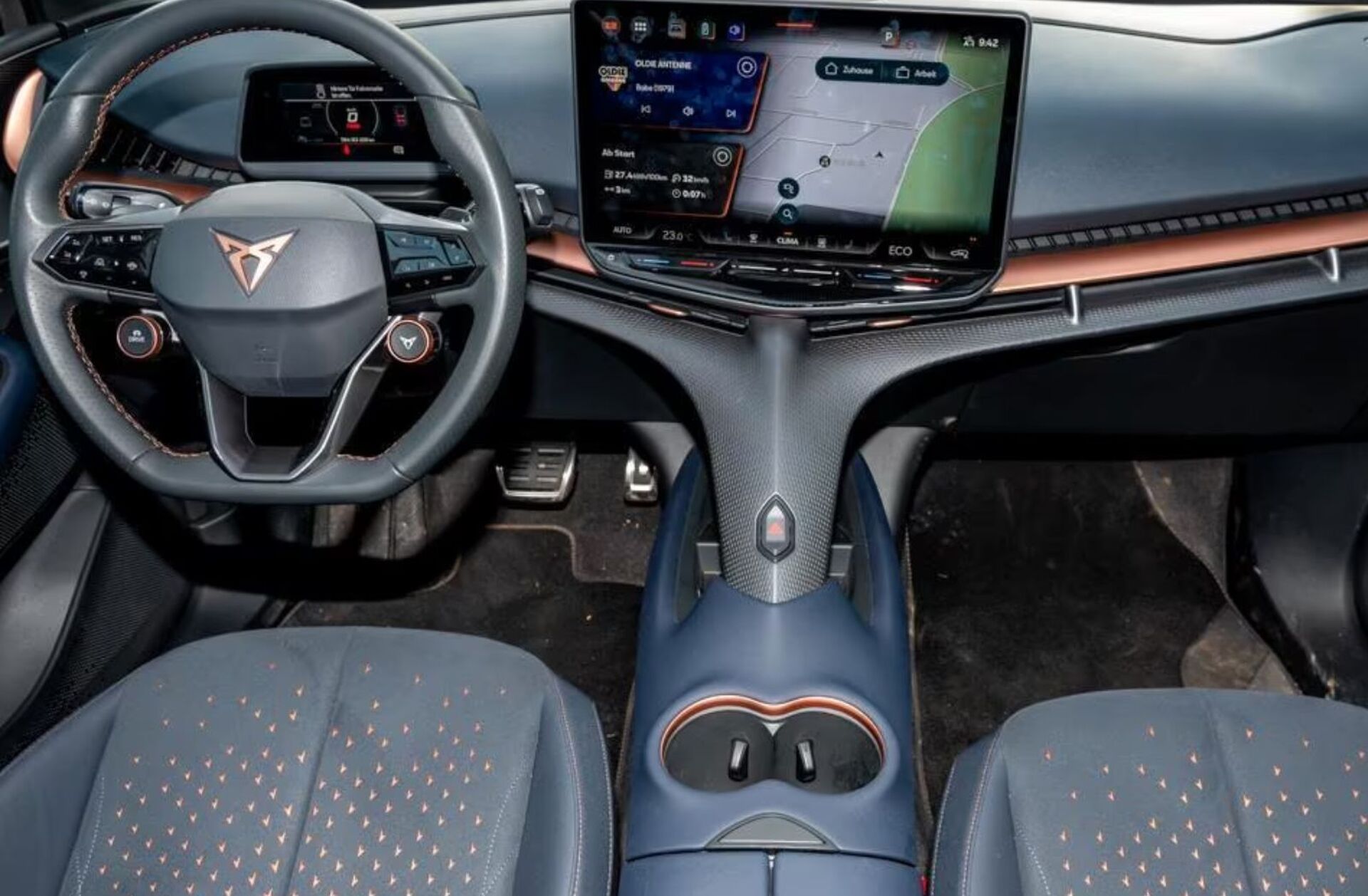 CUPRA Tavascan 77 kWh VZ