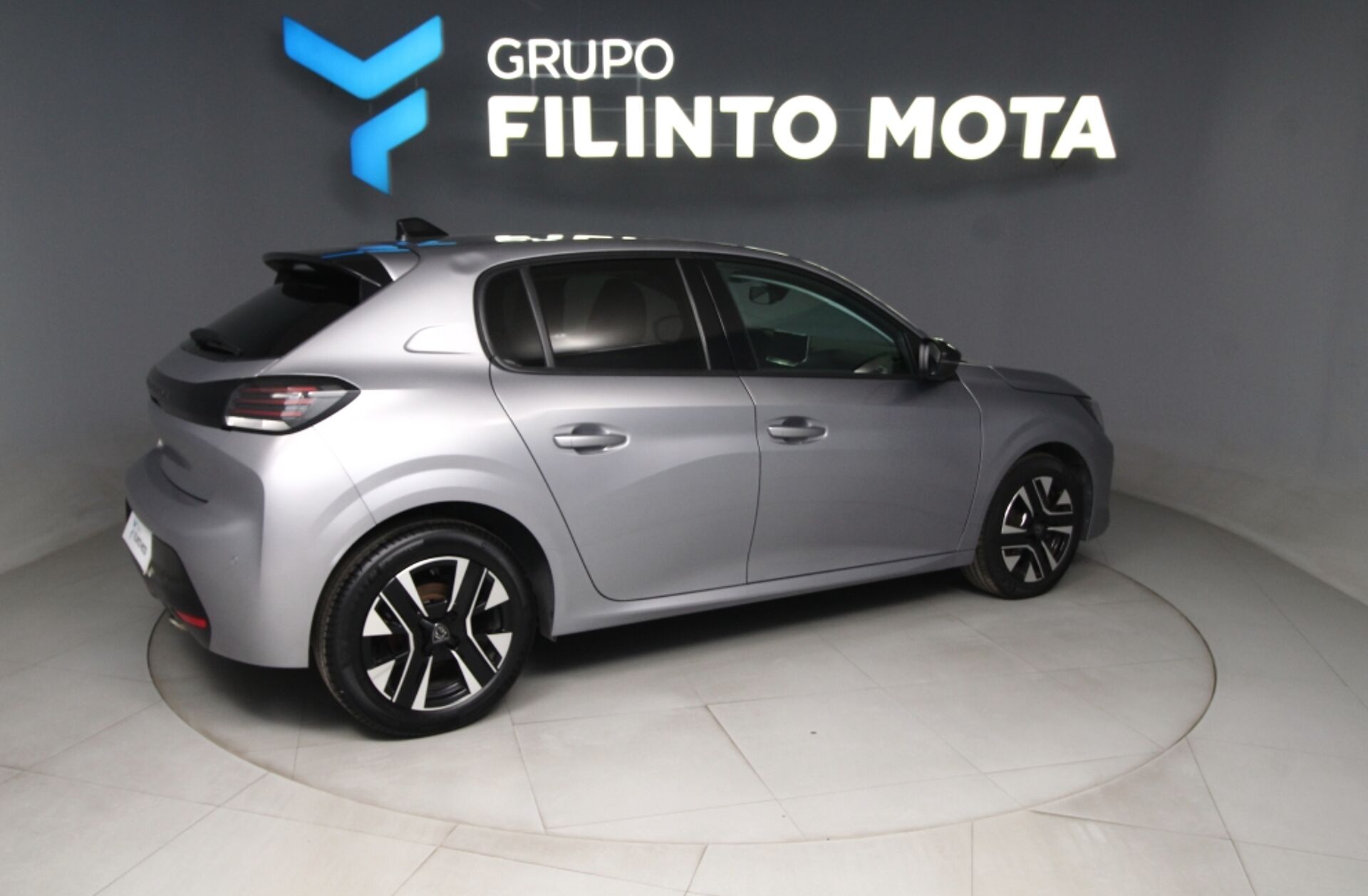 PEUGEOT 208 1.2 PureTech Allure