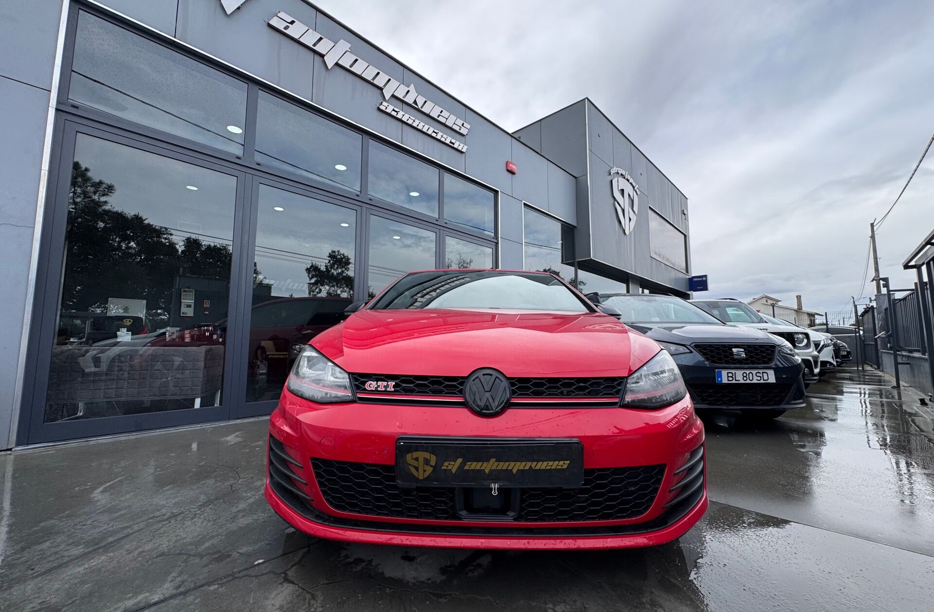 VOLKSWAGEN Golf 2.0 TSi GTi Performance