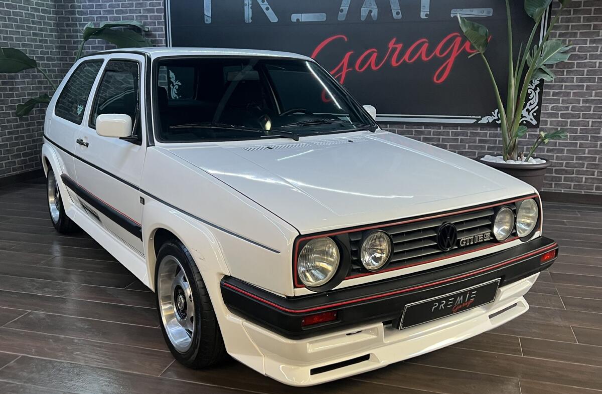 VOLKSWAGEN Golf 1.8 GTI