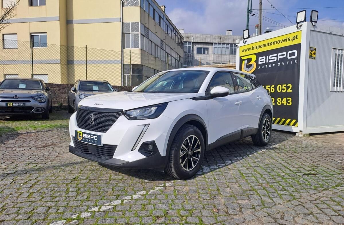 PEUGEOT 2008 1.2 PureTech GT EAT8