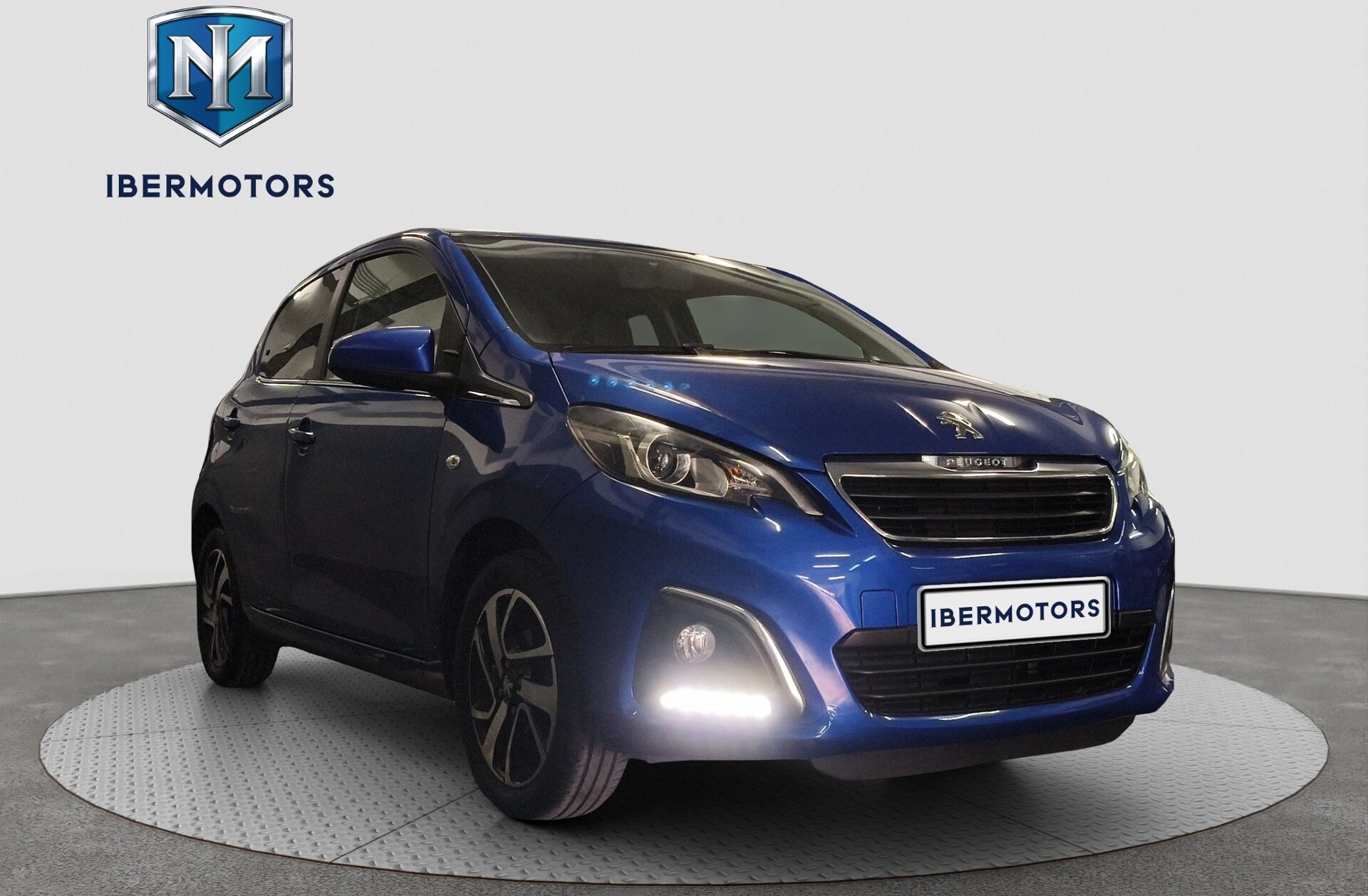 PEUGEOT 108 1.0 VTi Allure