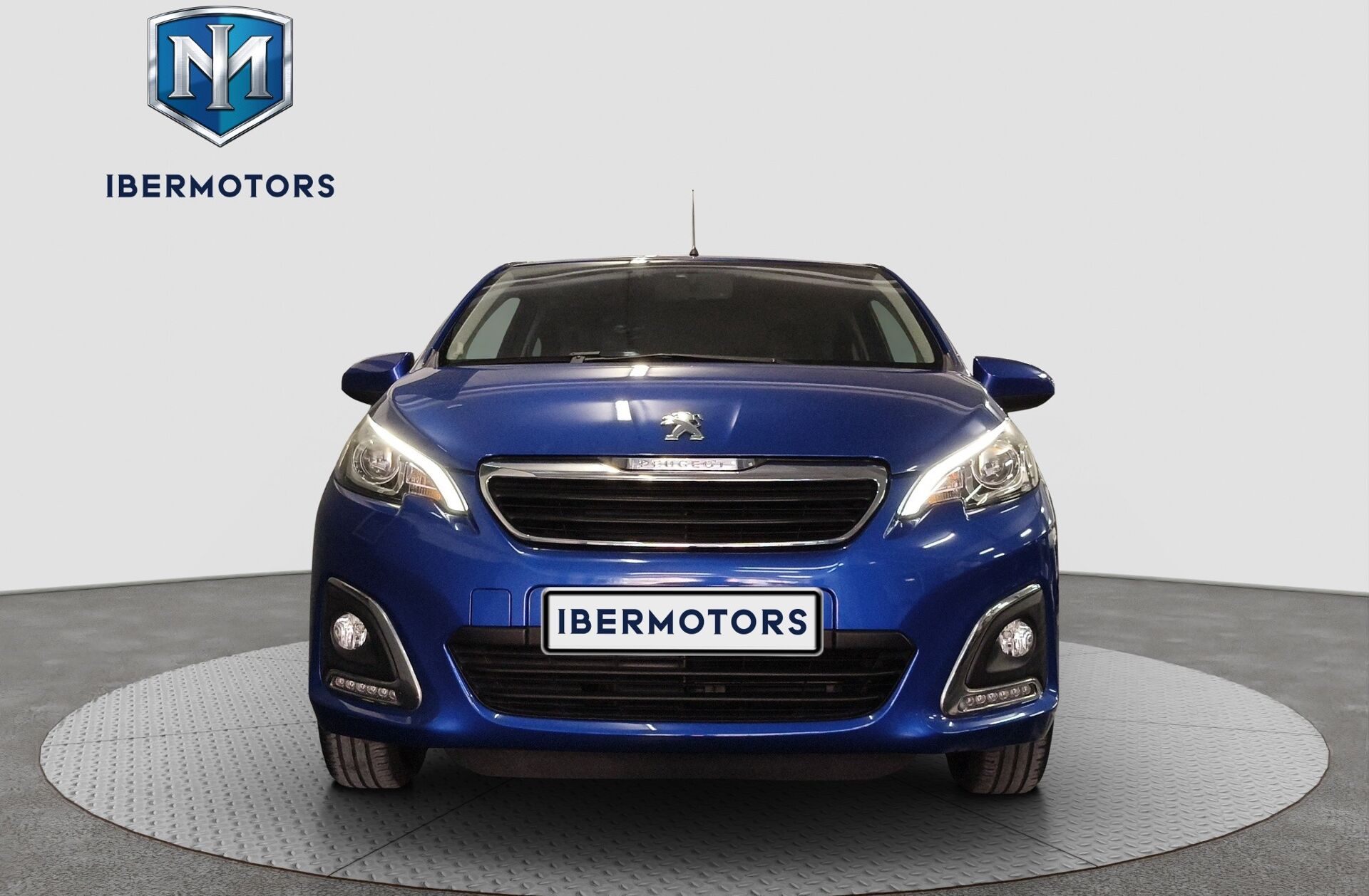 PEUGEOT 108 1.0 VTi Allure