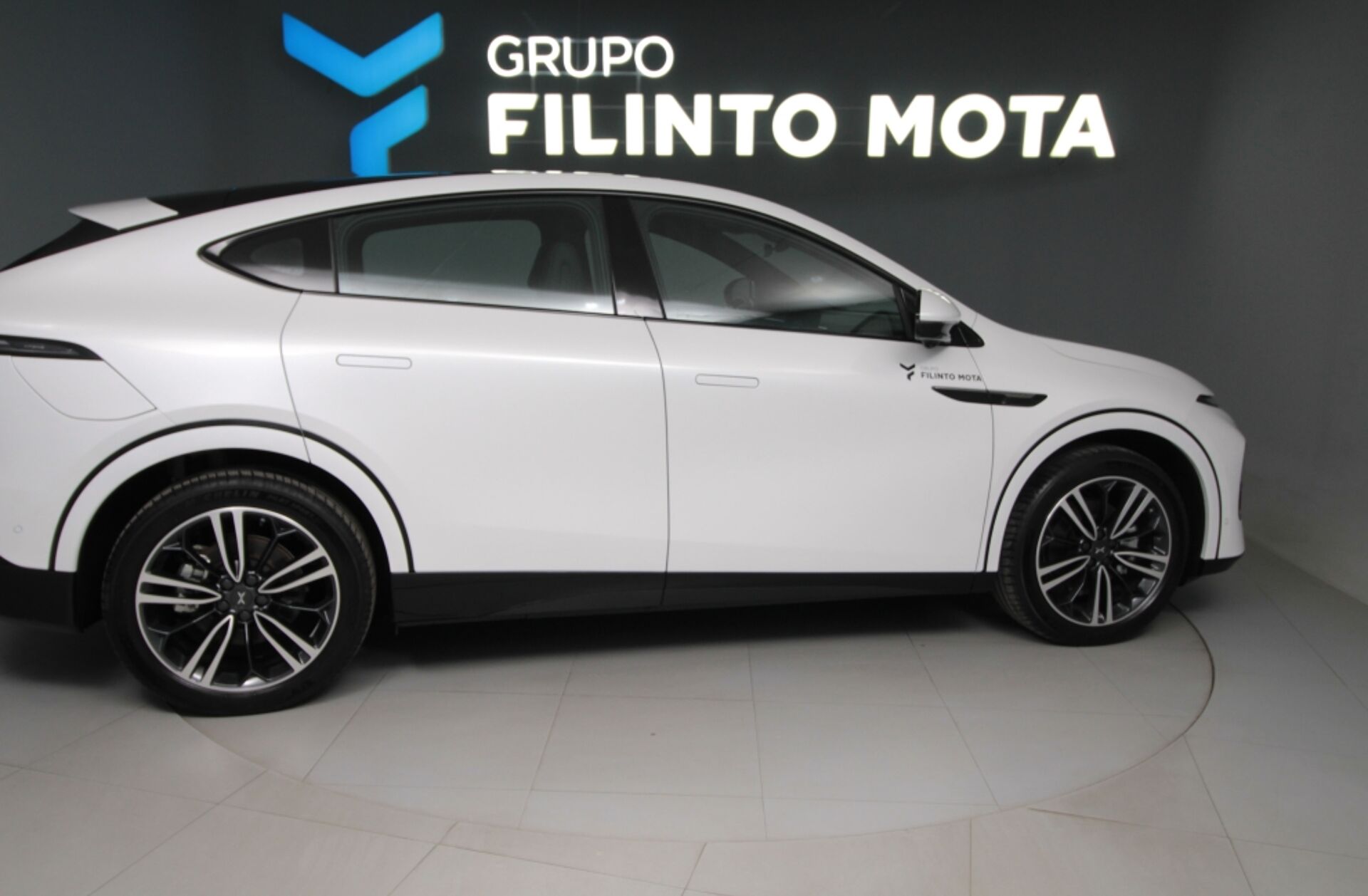 XPENG G6 87.5 kWh AWD Performance