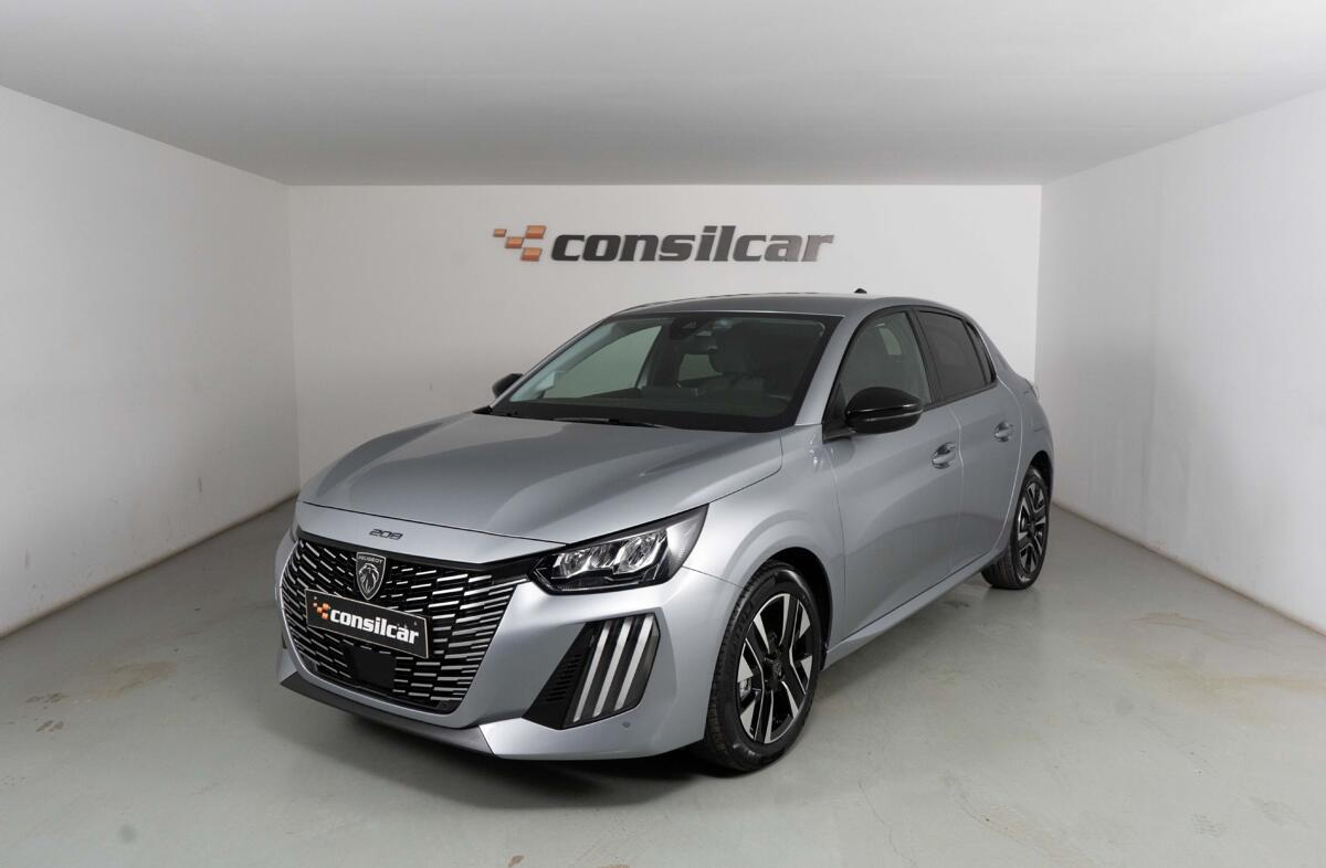 PEUGEOT 208 1.2 PureTech Allure