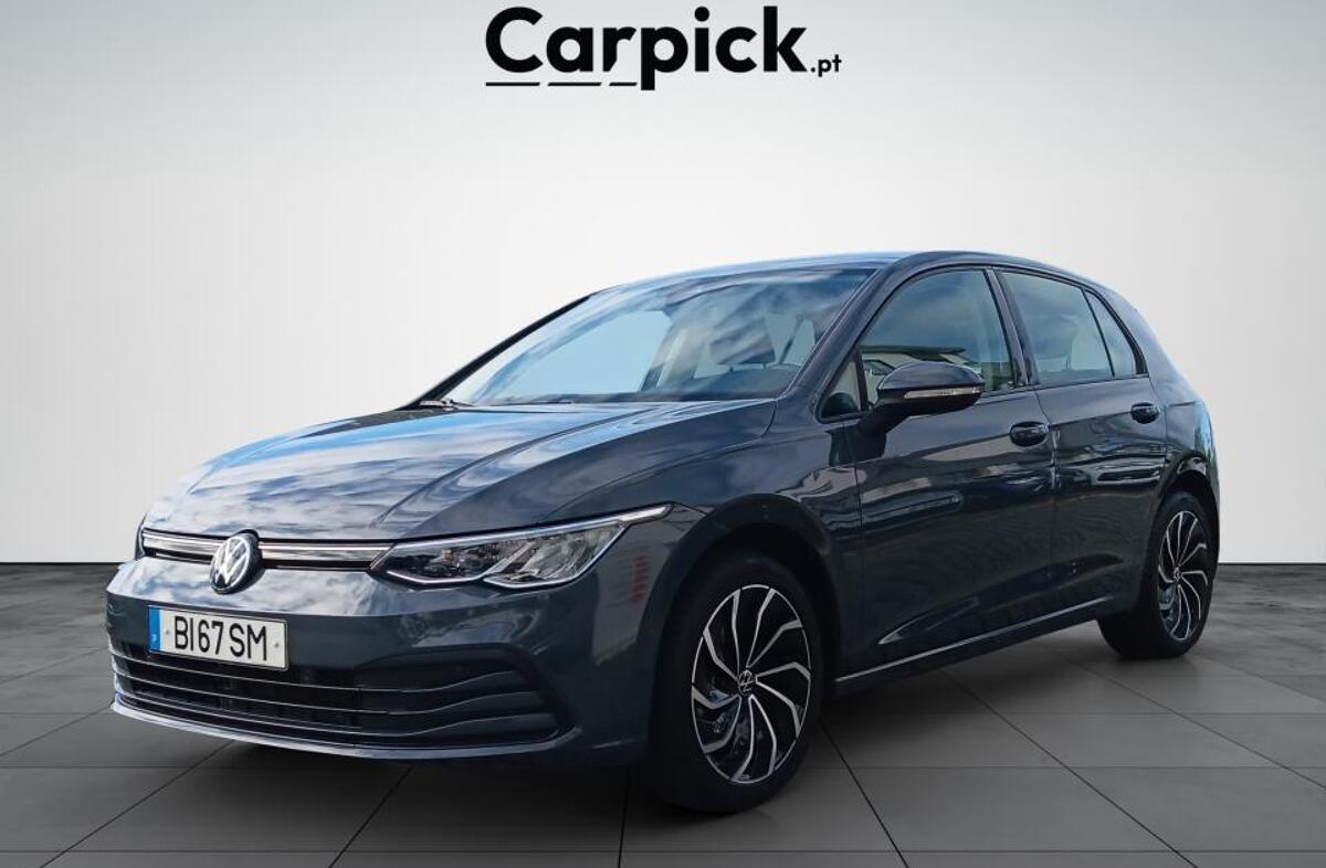 VOLKSWAGEN Golf 1.0 TSI Life