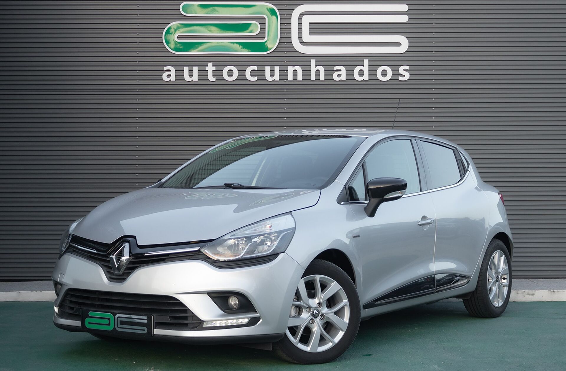 RENAULT Clio 1.5 dCi Limited