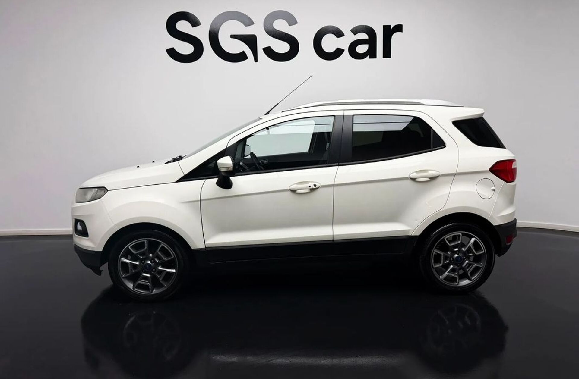 FORD EcoSport 1.0 EcoBoost Titanium
