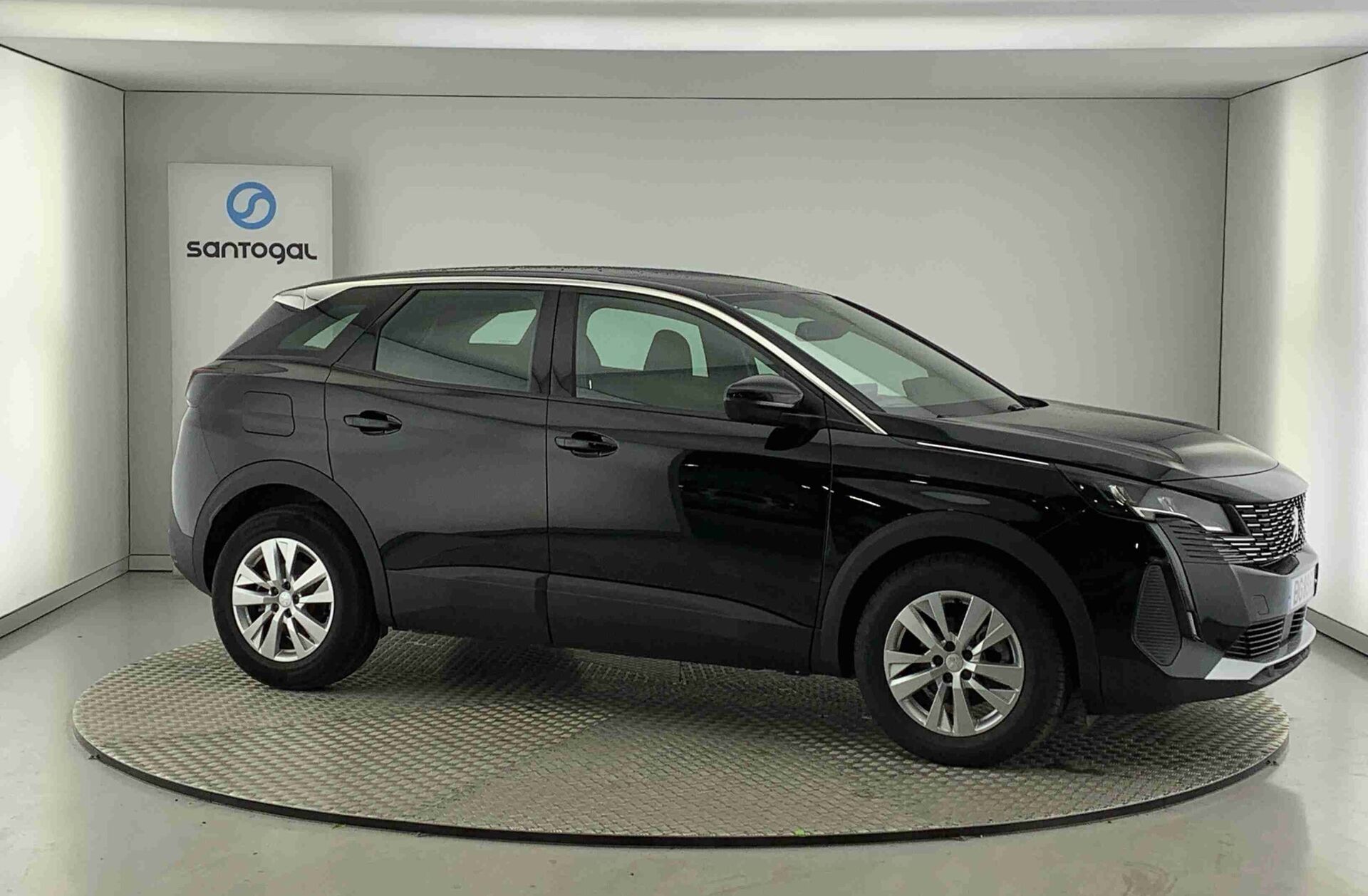 PEUGEOT 3008 1.2 PureTech Active Pack