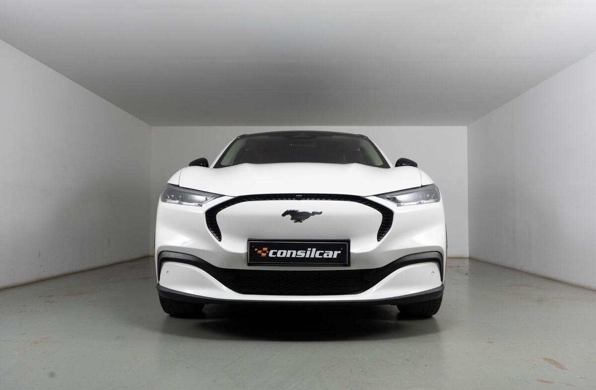 FORD Mustang Mach-E Premium