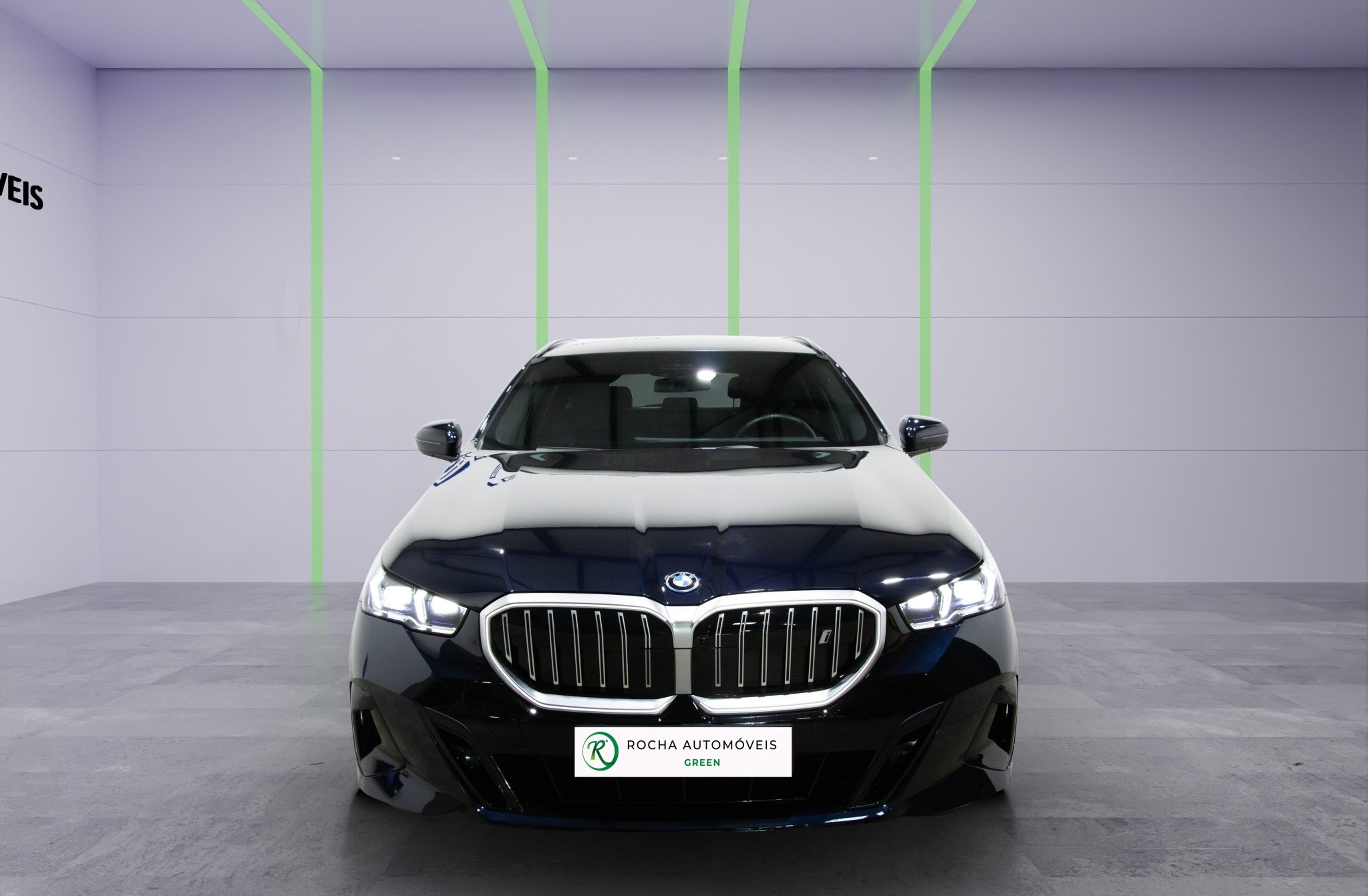 BMW i5 eDrive40