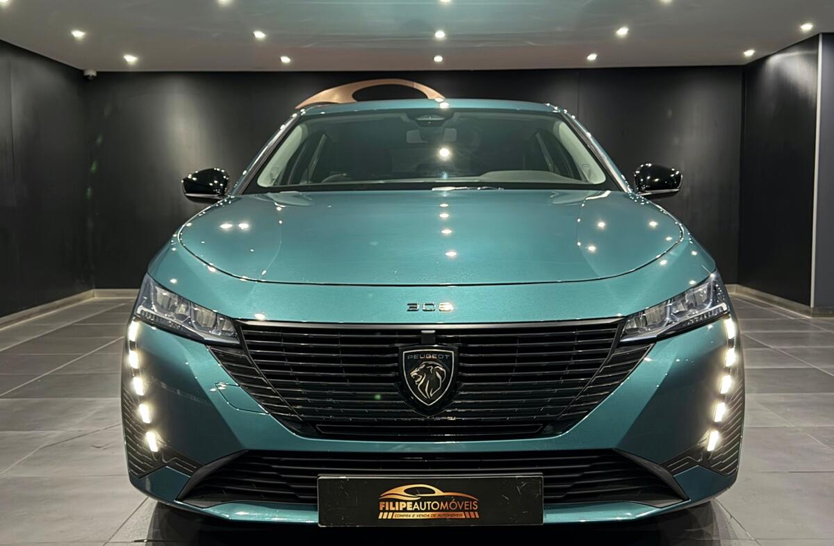 PEUGEOT 308 1.2 PureTech Allure