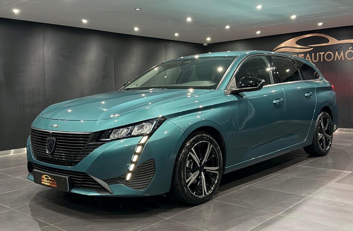 PEUGEOT 308 1.2 PureTech Allure