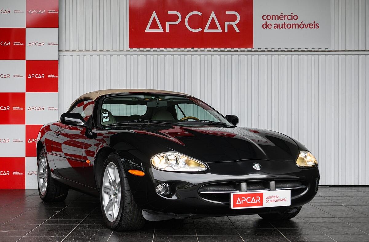 JAGUAR XJ 6 4.0 Sport Aut.