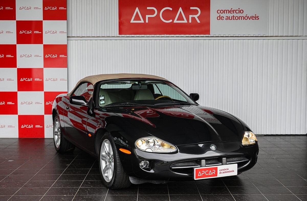 JAGUAR XJ 6 4.0 Sport Aut.