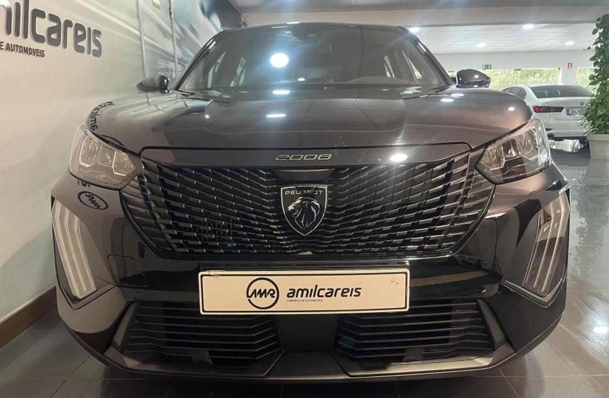 PEUGEOT 2008 1.2 PureTech Style