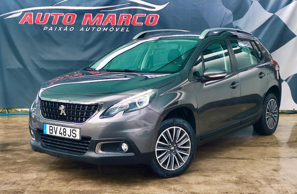 PEUGEOT 2008 1.2 PureTech Active