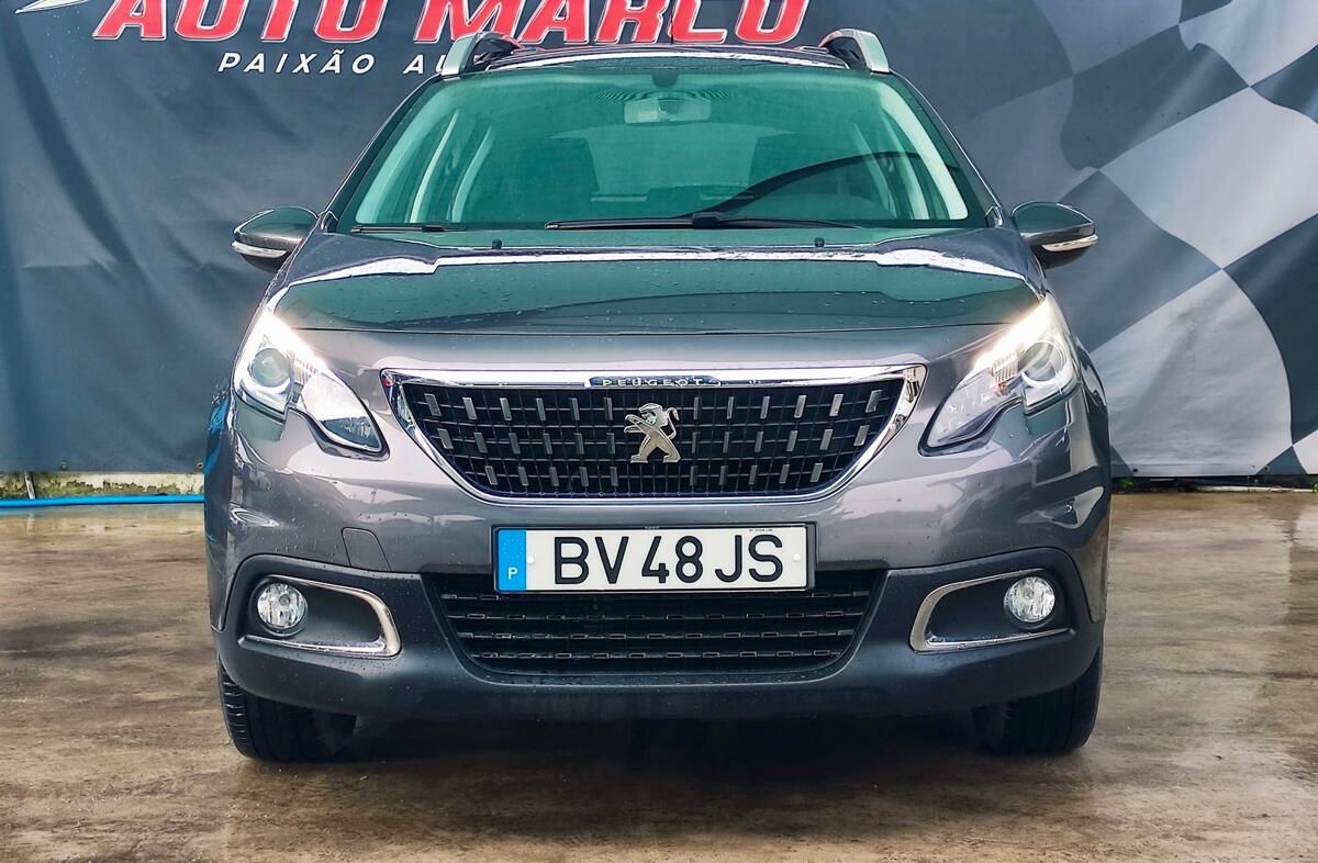 PEUGEOT 2008 1.2 PureTech Active