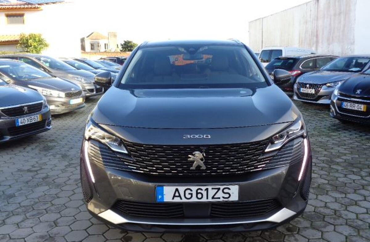 PEUGEOT 3008 1.5 BlueHDi Allure Pack EAT8